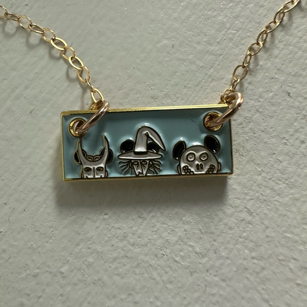 Gold and Silver Pendant Necklace